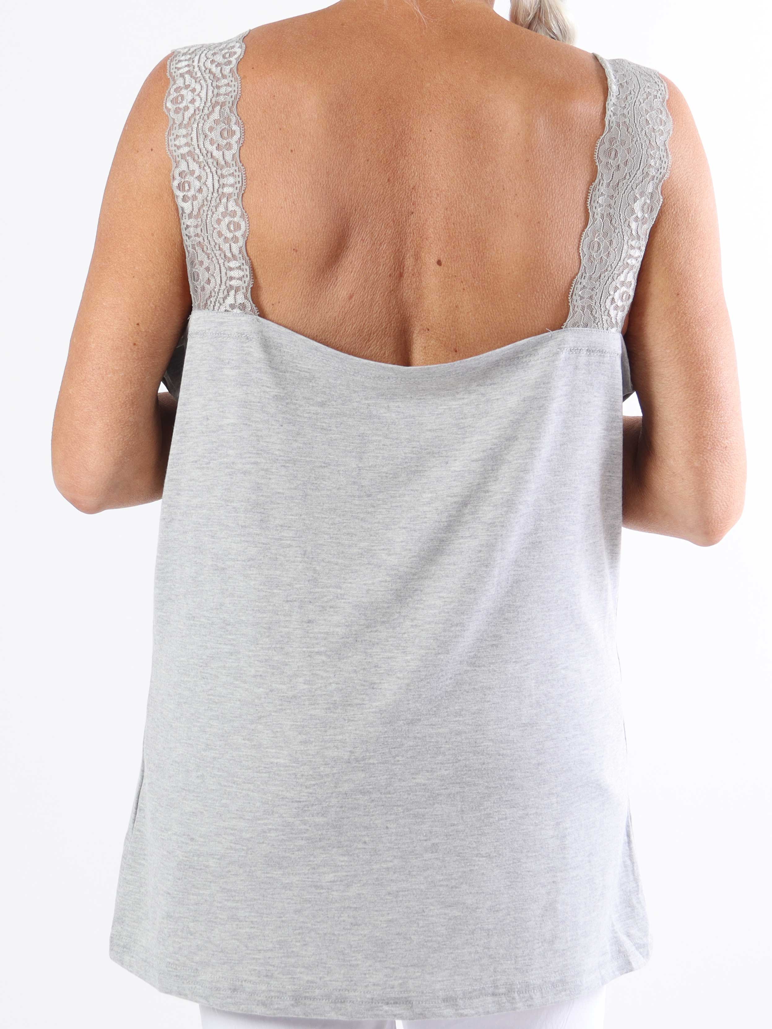 Florina - Basis plus size top i viskose med blondestropper